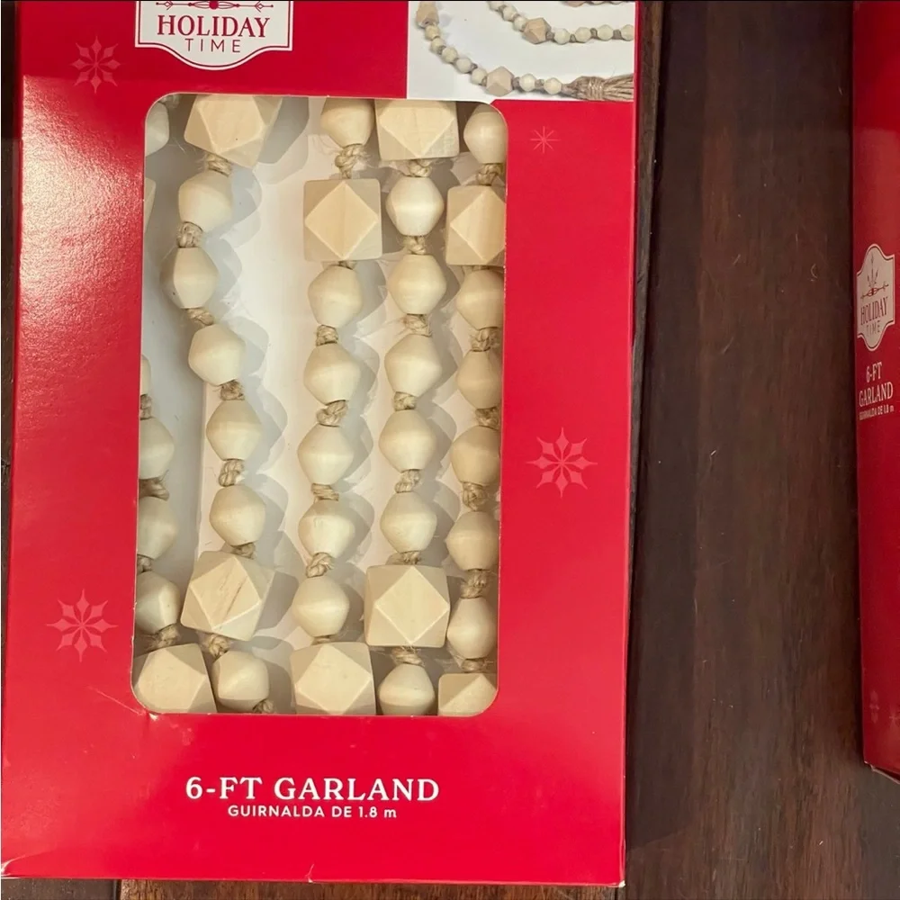 Christmas NIB wooden bead garland 6’